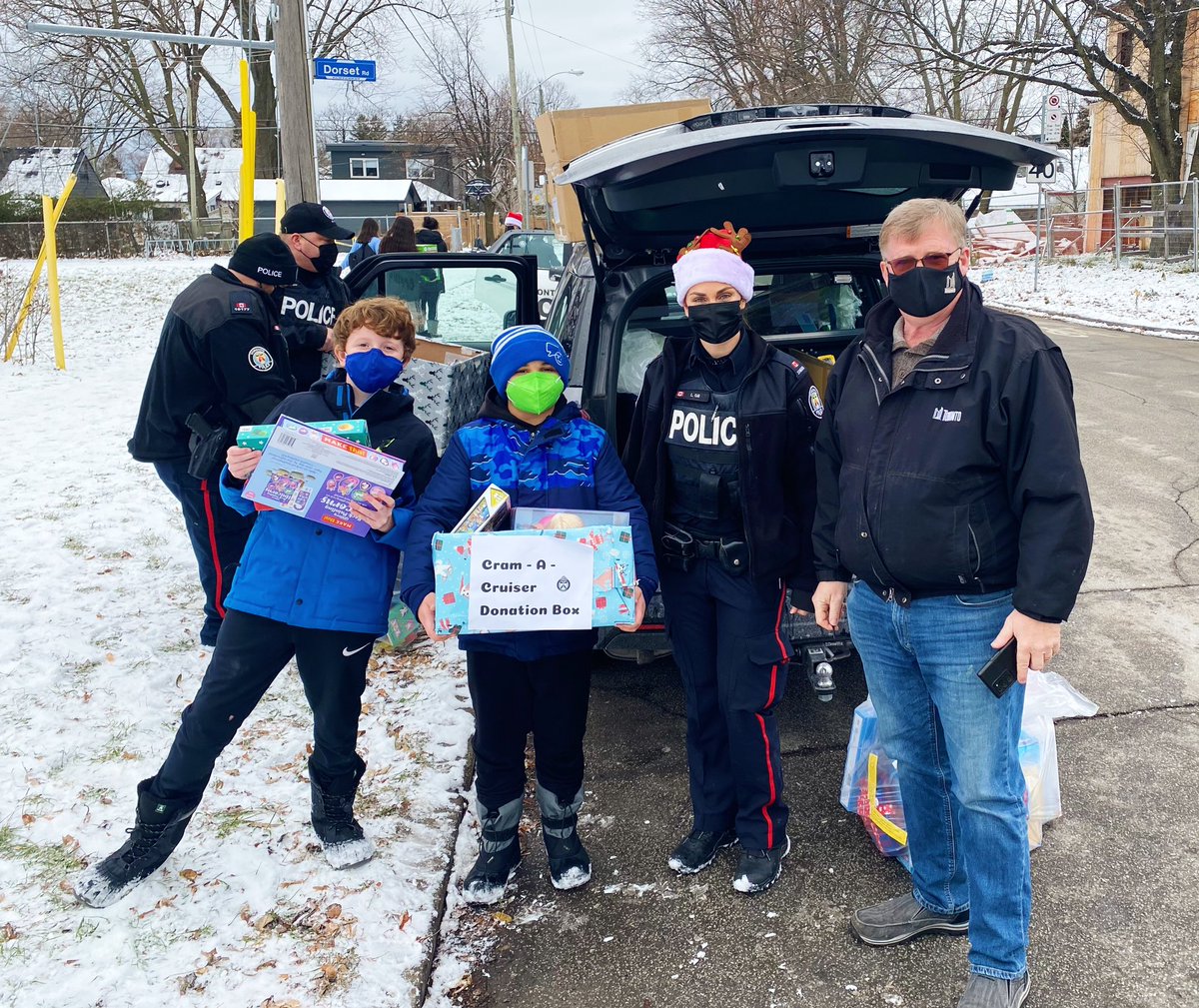 Leanna Gill tweet media