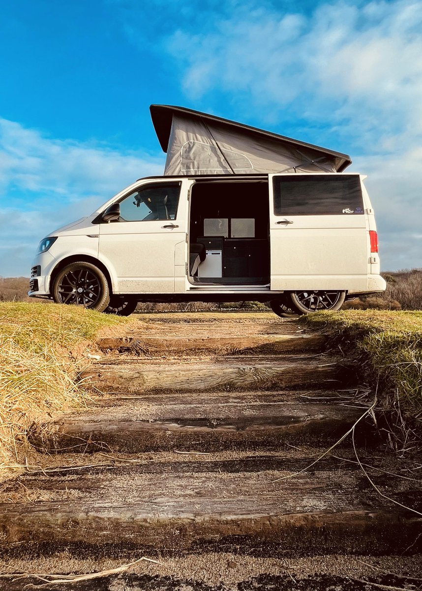 MÒR Campers tweet media