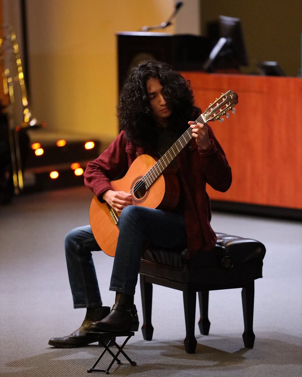 cfcc's tweet image. Our CFCC Music Students held their end-of-the-semester concert this morning and we gotta say, we&apos;ve got some incredibly talented students #TodayAtCFCC #MusicPrograms 🎵 🎹