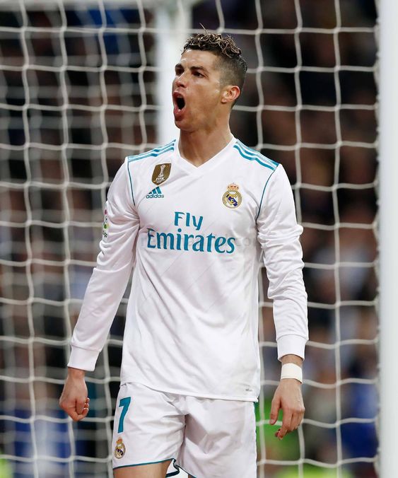 TeamCRonaldo's tweet photo. Cristiano Ronaldo's 2017/18 second half of the season LaLiga form 25 G/A in just 15 games and finished with the best mins/goal in the league.

Iconic. https://t.co/uGxnFpEmig