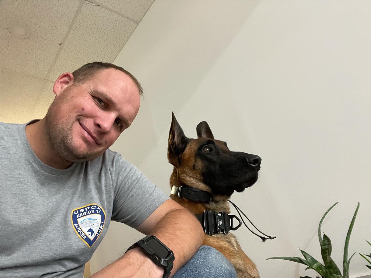 APDK9DUKE's tweet photo. What a year it has been. This guy turned 2 today! Happy birthday to my best friend, co-worker, protector and Goofball!!!
#happybirthday #birthdayboy #malinois #k9 #policek9 #copdog #dog #birthday #hisday #familydog #family #life https://t.co/MrkHTTWi2D