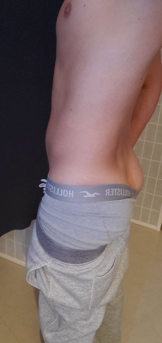Get down on your knees and beg to be my bitch like a good mut?
?
Uncensored: https://t.co/b2xCFaIuMY