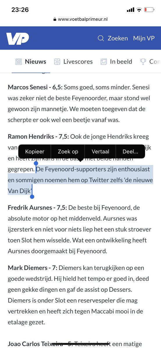 ajaxidolaat's tweet photo. hahaha Feyenoord supporters stellen echt nooit teleur 😂  #feymac https://t.co/H4sN4XxThq