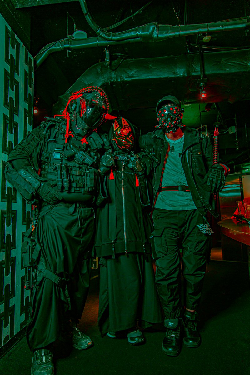 pasha_lx's tweet photo. #cyberpunk 
#electronicsHQ https://t.co/a0Y1Xnz477