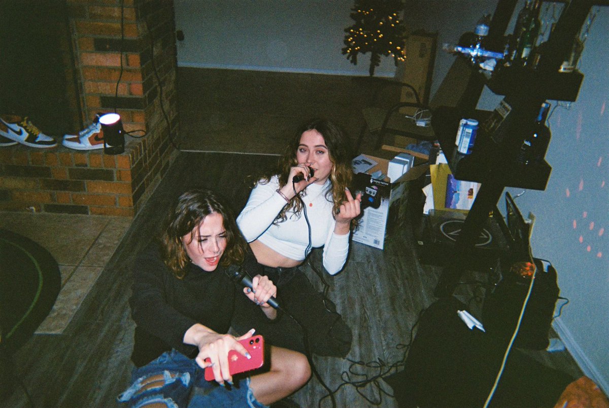 MarahRanger's tweet photo. some cute pics 🤎  @kenzlmason https://t.co/J80HqmWS0t