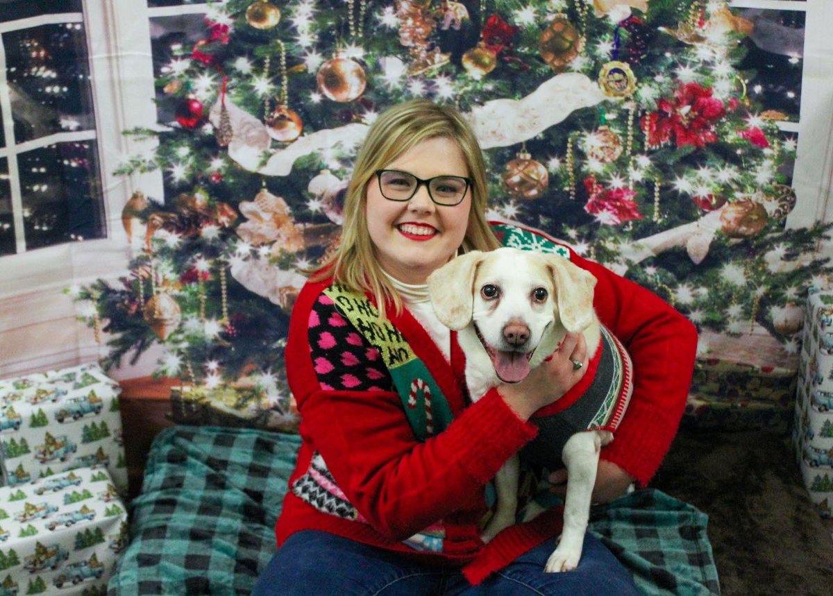 drummer_gal's tweet photo. Ohhhhhhh… I have been waiting almost a week for these! Merry Christmas from me and my best good girl! 😍❤️🐶💚🥰 #darlajane #happiness #puppylove #merrychristmas🎄 #matchingchristmassweaters #ohmyheart https://t.co/xCVynoaXYL