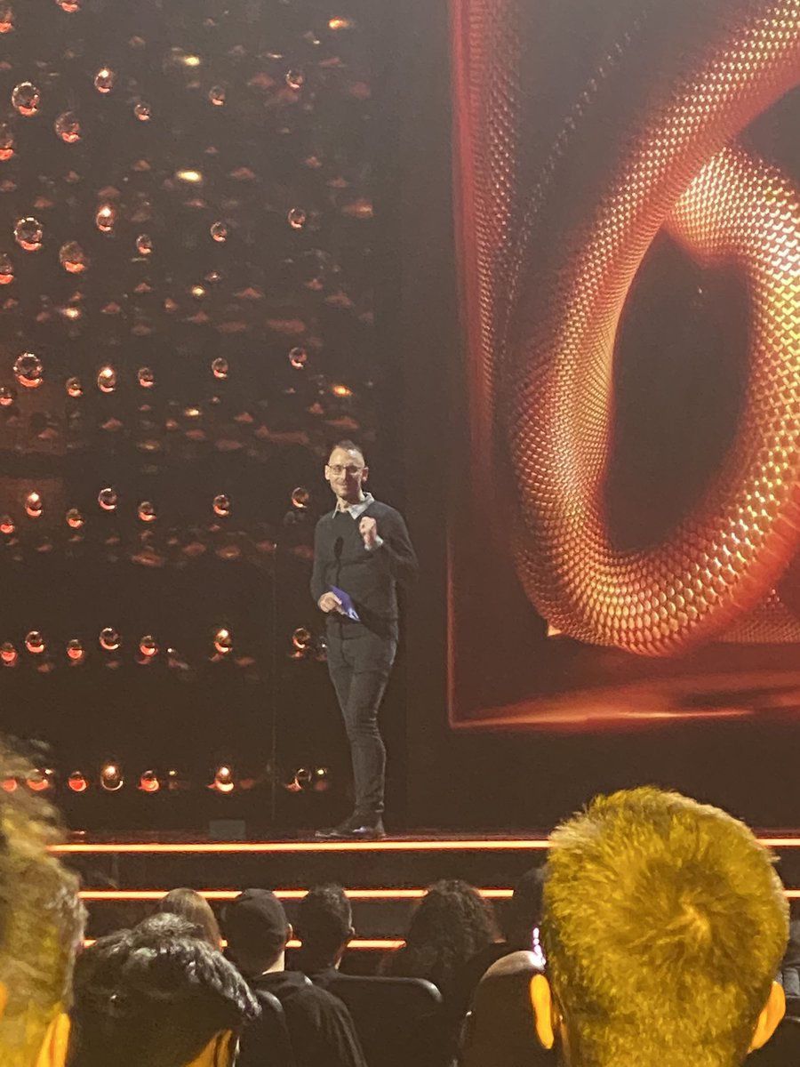 benjyfishy's tweet image. YO GUYS HE LOOKED AT ME