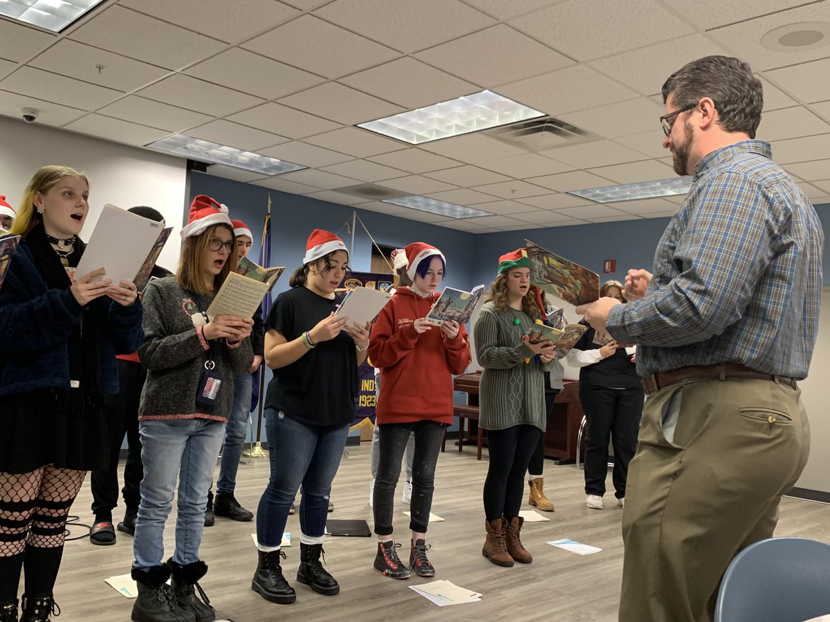 Sarah J. Hickle tweet media