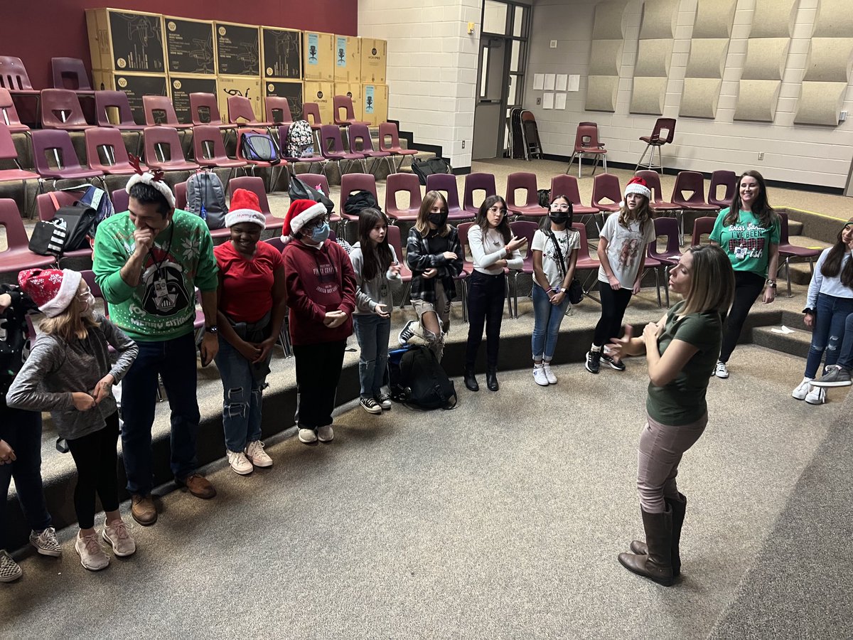 MariahMolina11's tweet photo. That’s a wrap for ASL club’s winter music video! Can’t wait to see the finished product of all their hard work.  A big thanks to ⁦@msshortis⁩ and AP Sanchez, we appreciate you  “more than you will ever know”⁦  #TMScommunicators @HumbleISD_TMS⁩ https://t.co/LuPIrfDtPv