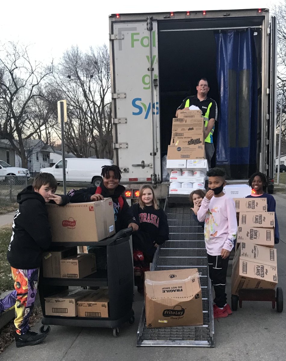 We had a late grocery delivery today <a href="/RPSKarenWestern/">Karen Western</a>.  Several students were riding bikes in front of the school and they helped me and the driver get everything into the kitchen.  KW kids are the best helpers today! <a href="/SyscoLincoln/">Sysco Lincoln</a> <a href="/RalstonSchools/">Ralston Schools</a>
