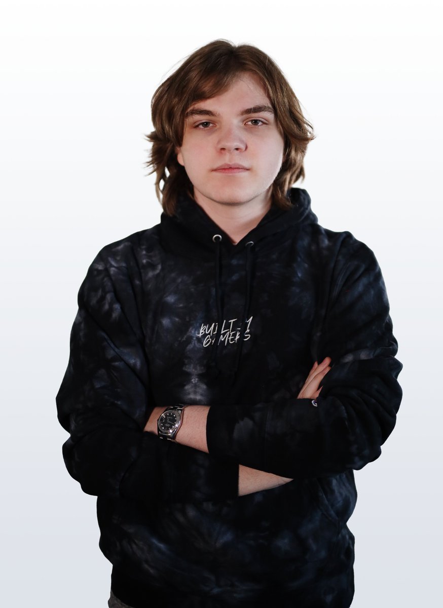 Calculator tweet media