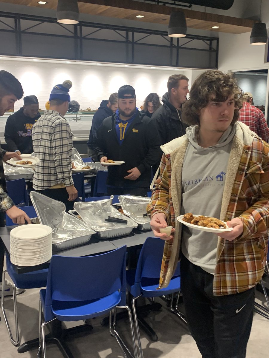 S/O to <a href="/bigshotbobs/">bigshotbobs</a> for fueling <a href="/Pitt_FB/">Pitt Football</a> as we have a watch party for the College Football Awards. The Panthers will be bringing home some hardware. 🏆🏈