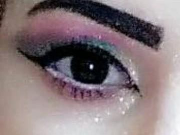 SA77370's tweet photo. راح الخميس من غير ونيس https://t.co/11Jhg0w9Zs