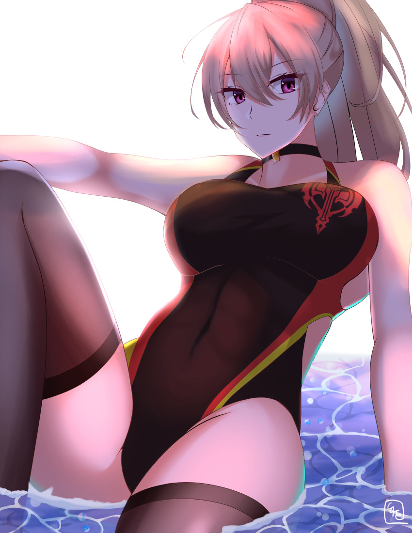 "Huh? #ThighThursday ? Oh well, i suppose i can entertain this... odd holiday"