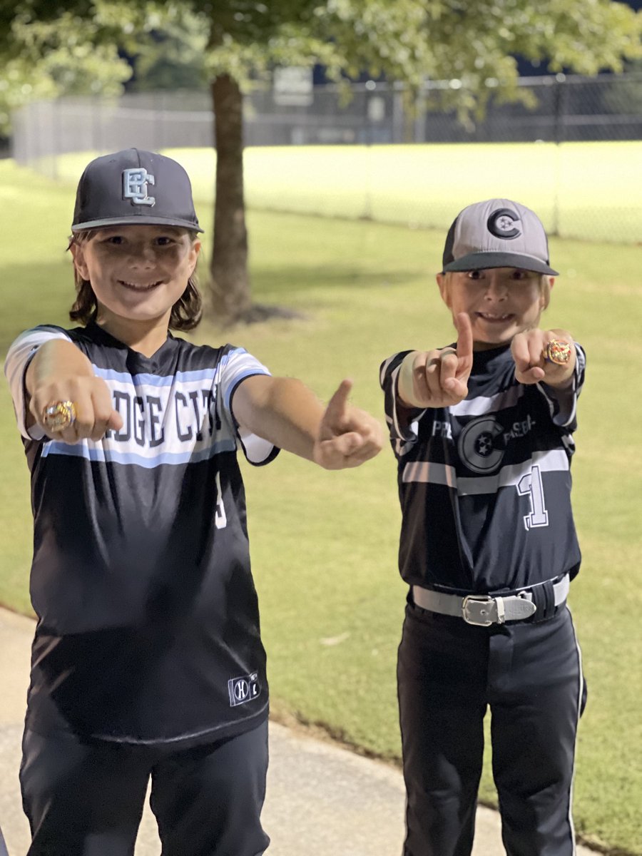 Thomas Wood tweet media