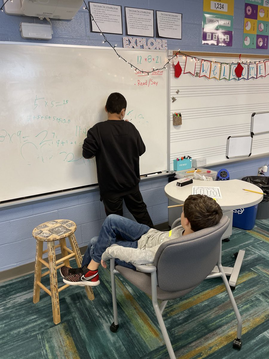I love it when one student teaches another student. They were working on a multiplication problem. Teamwork makes the dream work. #wcconnects #wclearns <a href="/CloughPikeElem/">Clough Pike</a> <a href="/WestCler/">West Clermont Schools</a>