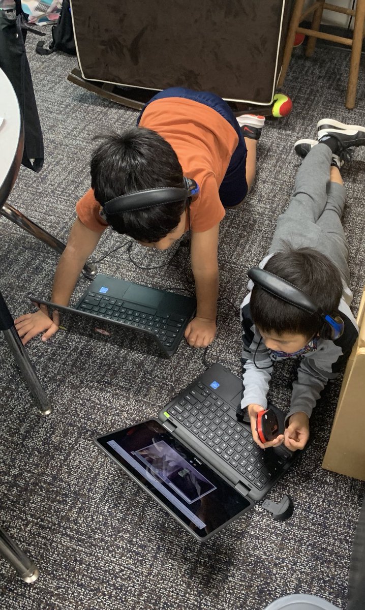 mrssmith2nd's tweet photo. Hour of Code #bbengaged https://t.co/8f9RE6q1md