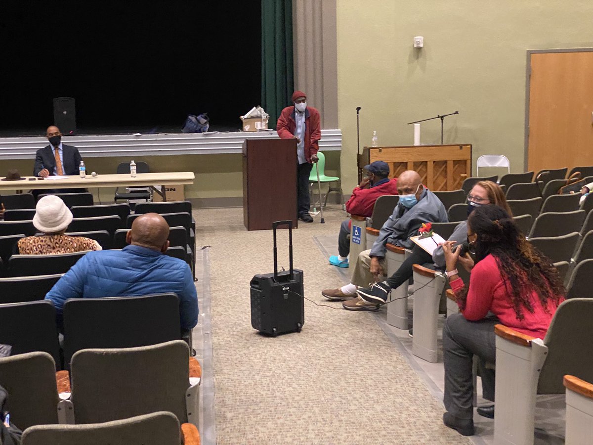 dhacomm's tweet photo. Special thank you to everyone who attended yesterday’s PAC 1 Hoover Road Community Meeting. Every voice mattered and we’re thankful for the opportunity to discuss solutions together. #DurhamHousing #HooverRoad #Community #PartnersAgainstCrime https://t.co/3AKltmptHN