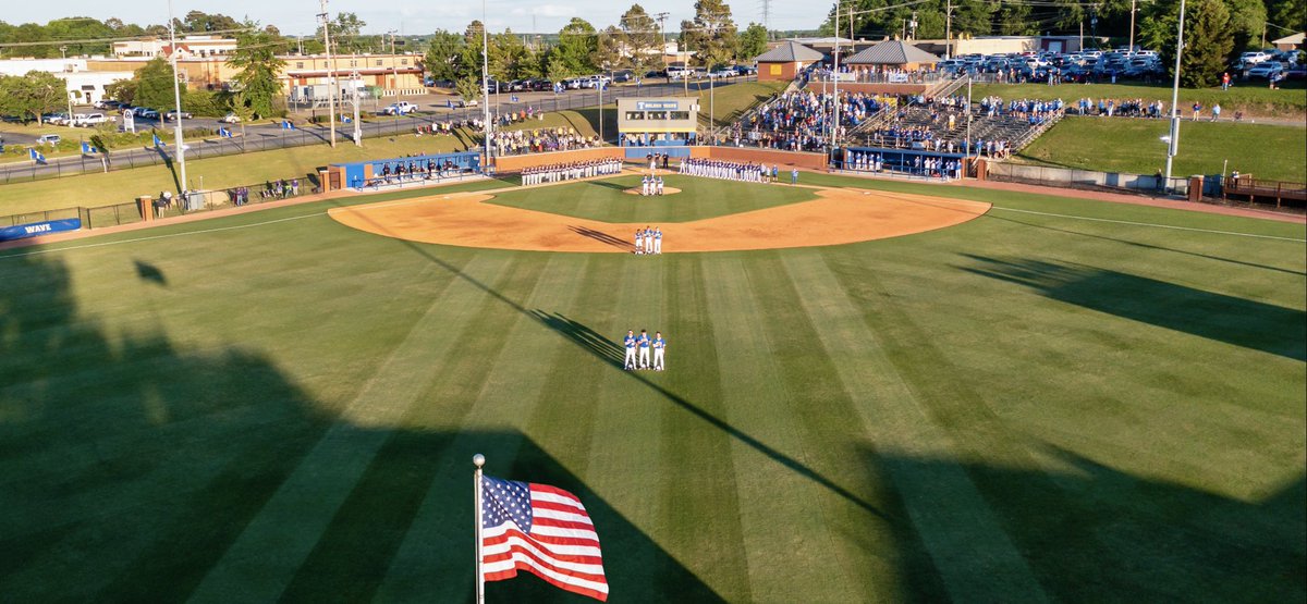 HSBaseballField's tweet photo. Tupelo High School (Tupelo, Mississippi) #GoGoldenWave @goldenwavebsb @gwavediamondcl1 @tupeloschools @TupeloHigh @THSGoldenWave @PBR_Mississippi @Jreedbaseball #HSBaseballFields https://t.co/FbW9o6dNkG