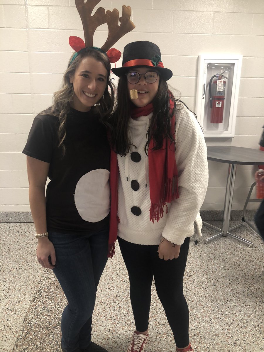 Amber Adams tweet media