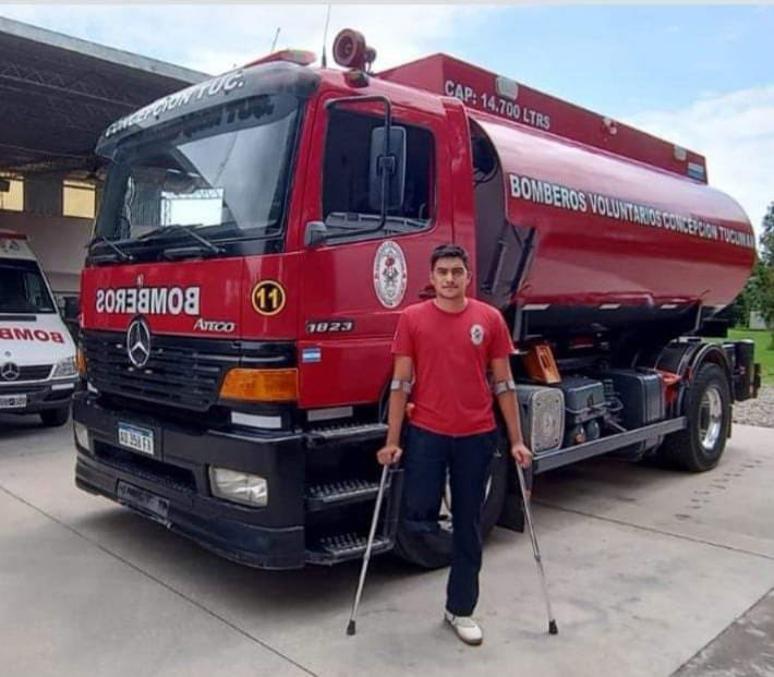 Luciano Rodriguez es bombero voluntario y perdió una pierna en un accidente. La prótesis que necesita sale $1.390.000
🙏 Rt
Alias: Todos.por.Luciano
* Si tenés $200 mpago.la/2ie1m8J
* Si tenés $500 mpago.la/26Pe4CU
* así tenés $1000 mpago.la/2CWrp8x