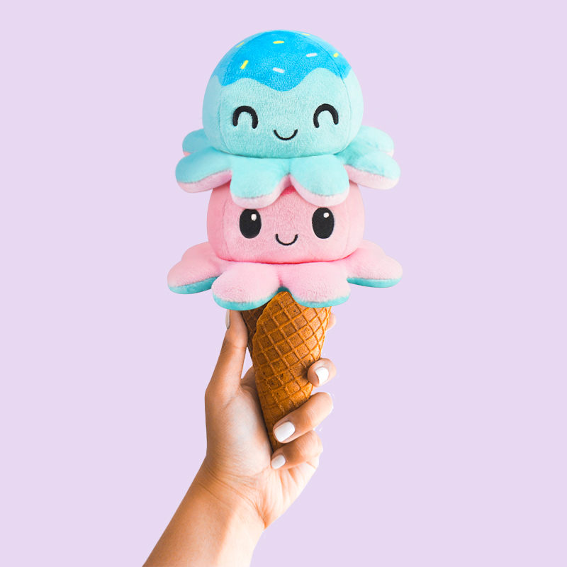 TeeTurtleHQ's tweet photo. Does it get any cuter than this!? 🍦 We don't think so! 🍦
_____________________
#reversibleplushie #reversibleoctopus #reversibleplush #plushie #icecream https://t.co/t1H3OLm6Qy