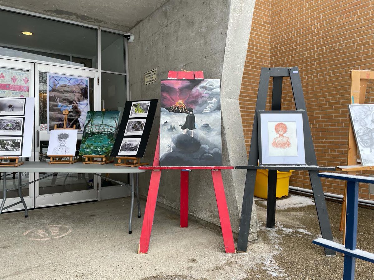 WCI Visual Arts Department tweet media