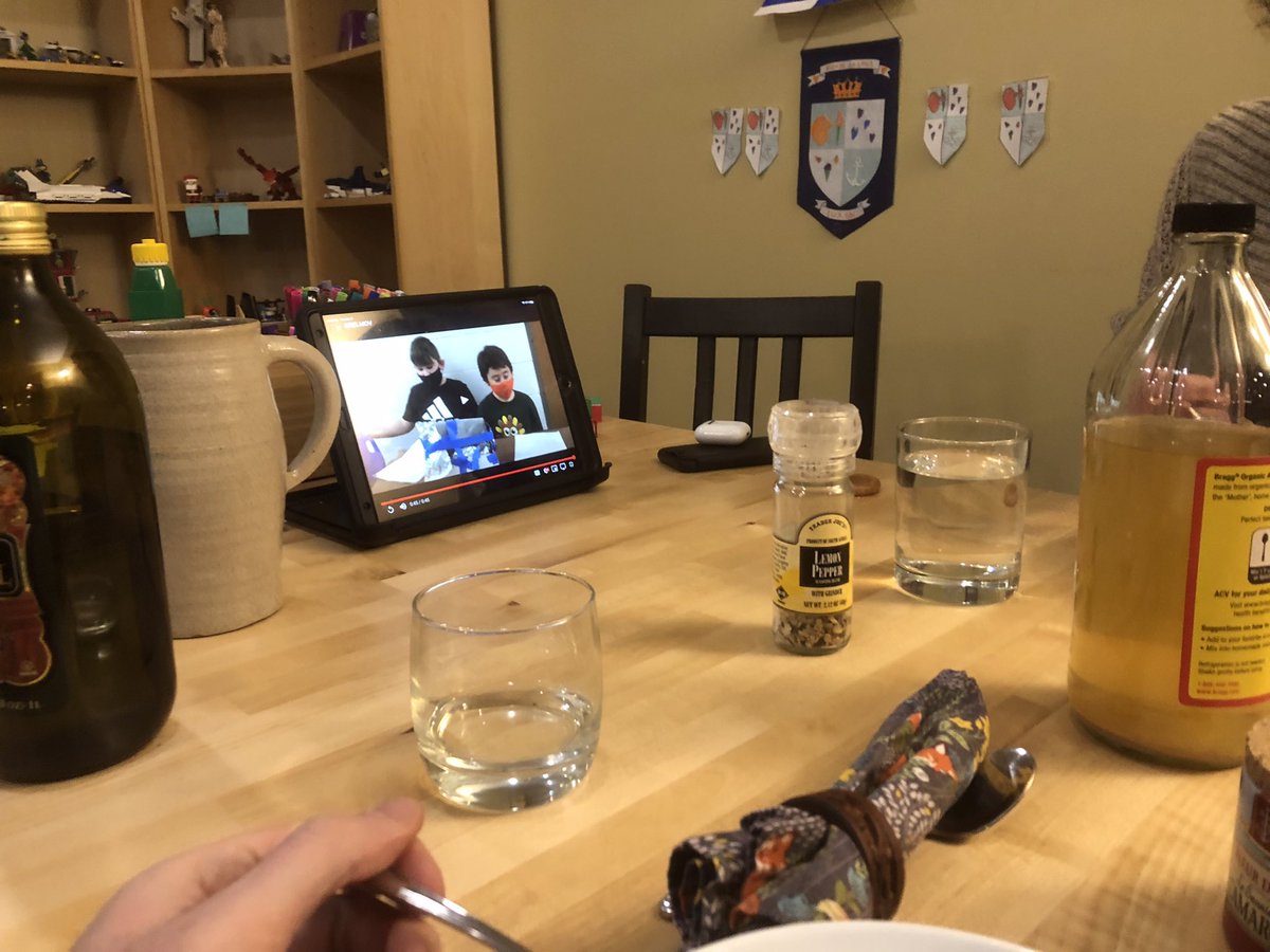 IDEALabA2STEAM's tweet image. Enjoyed a quiet evening at home taking in the #a2steamexpo Great work @A2STEAM great work @HattMr !