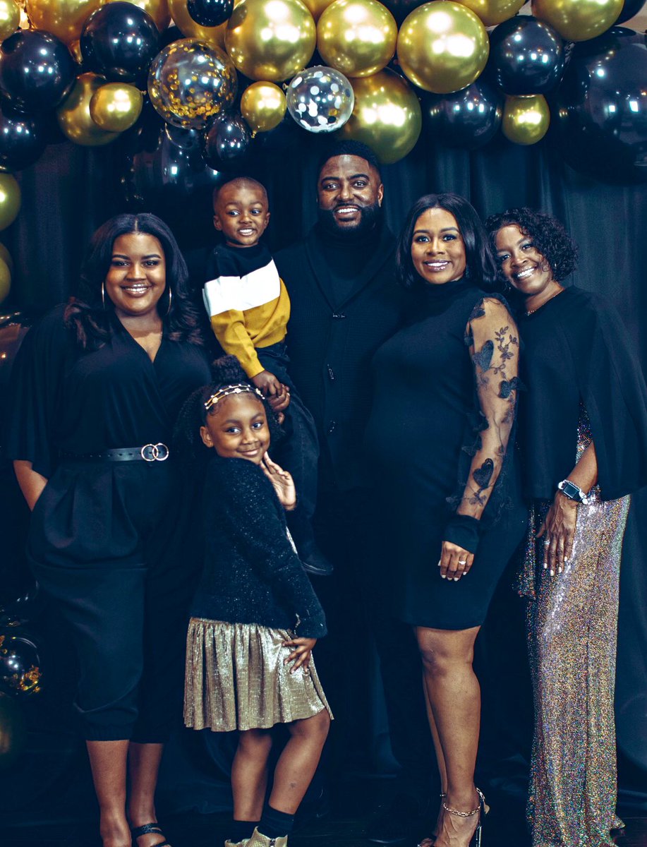 Stevee-Rayne tweet media