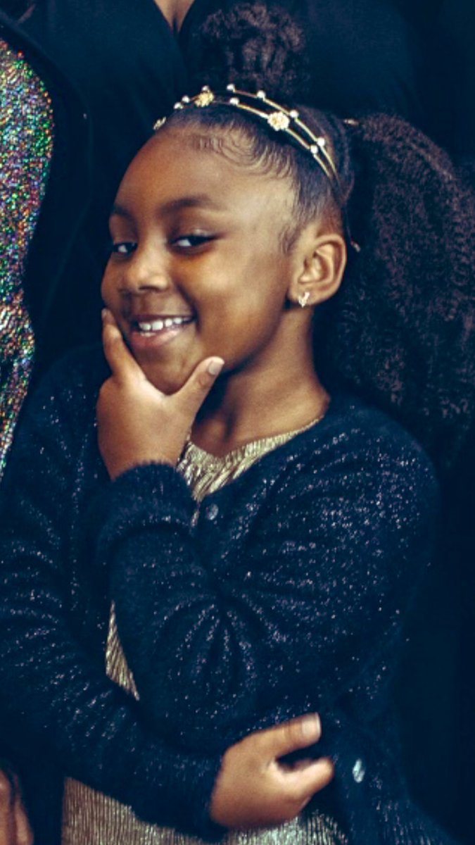 Stevee-Rayne tweet media