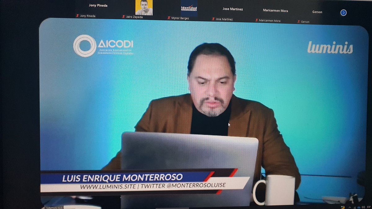 jonypinedagt's tweet photo. La comunicación política se está profesionalizando en Guatemala y ahora tenemos un excelente espacio para que los #Compolersgt puedan compartir. Gracias maestro @MonterrosoLuisE @AicodiOficial #SomosCANVAS https://t.co/CGLZDn958H