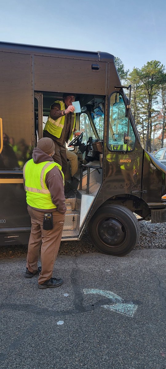 It’s #Tier3Thursday and this is about billboards. You can have a HOIR crash since you can’t see what’s going on in front of it. The biggest is a 1 sec following, the smallest is a 6 sec following… see you have better visibility the further back you follow. VIDEO IN COMMENTS!
