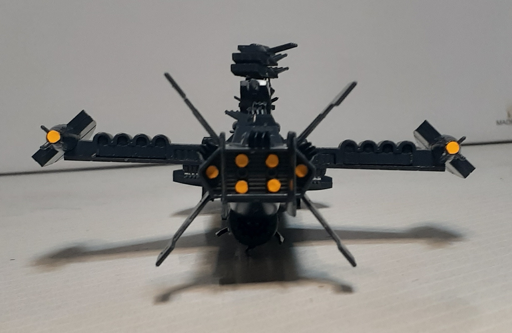 001宇宙戦艦ヤマト 超巨大戦艦 沸い ズォーダー大帝艦 彗星都市