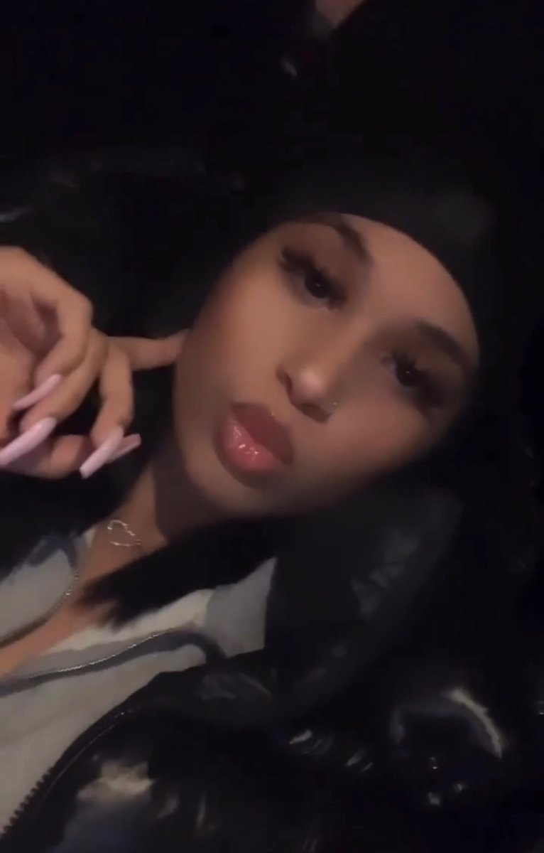 Loblixk's tweet photo. Happy BIRTHDAY TOO MY BABY GIRL WHO DON’T LIKE TO LISTEN TO ME I’m so proud of u my sugar bear 🐻❤️ my mama bear see u soon princess stay up in PR! https://t.co/efZ9f70ApX