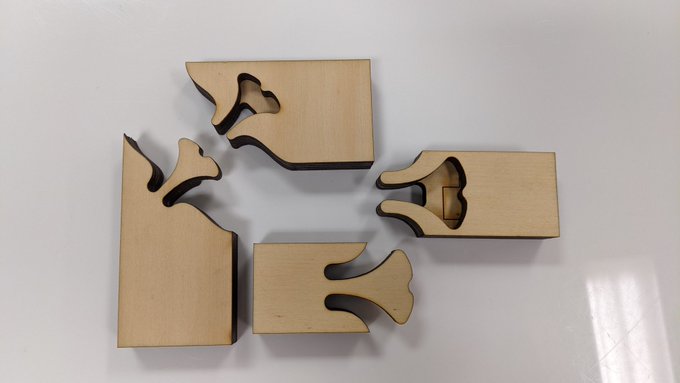 Been making some mini prototypes of joinery I want to make on the CNC...  I wanted to work out some pieces<a href="/tag/marquetry"class="tags"><span>#marquetry</span></a>