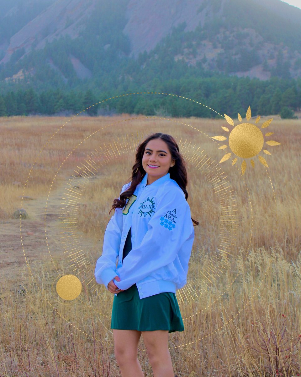 PiLambdaChi_Alp's tweet photo. ✨☀️🌙 Introducing Solarisartemisa 🌙☀️✨  

I choose Pi Lambda Chi Latina Sorority, Inc. because from the moment I heard about this wonderful organization, I knew that my values aligned with the values that hold dearly to this sisterhood. https://t.co/UejKDMbIek