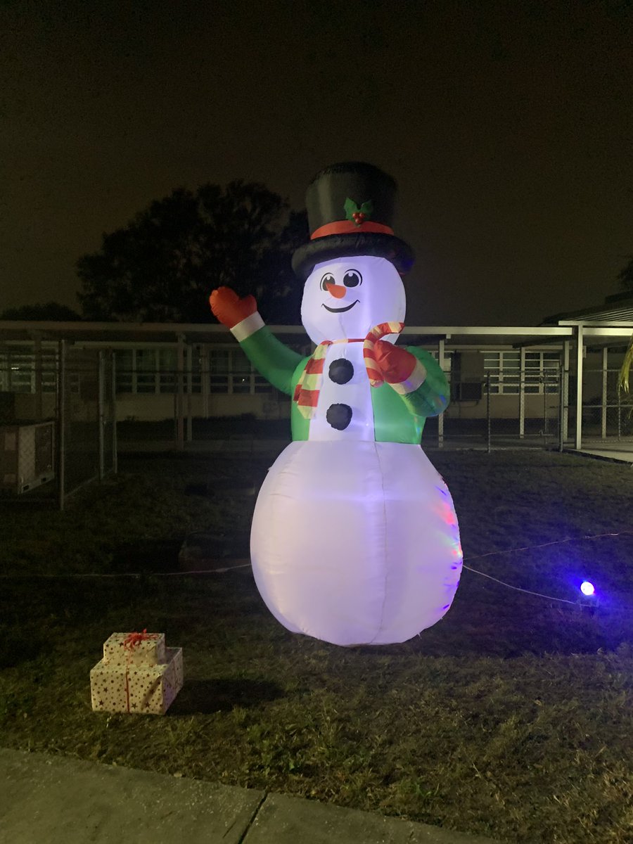 Miles Elementary tweet media