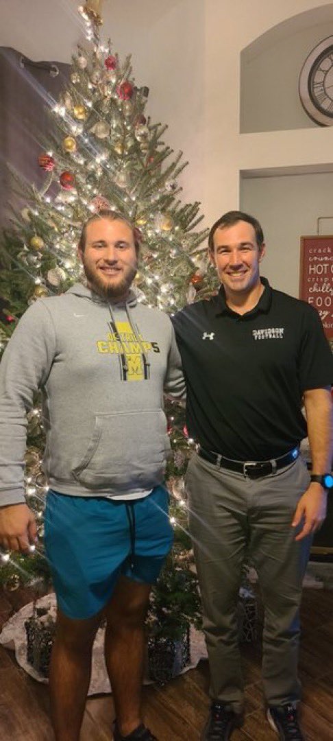 Thank you <a href="/_CoachMunch/">Vince Munch</a> for stoping by and spending time with me and my family. Had a great conversation learning more about <a href="/DavidsonFB/">Davidson Football</a> . <a href="/ToughOn/">Tafon Mainsah</a> <a href="/Scott_AbellFB/">Scott Abell</a>