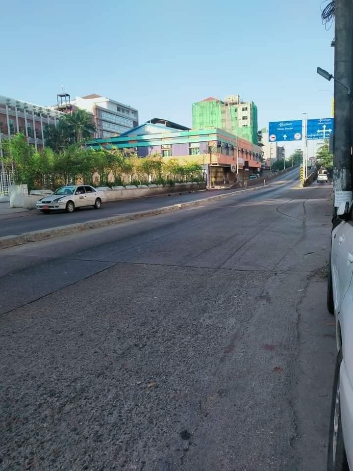 "Today morning Yangon Silent Strike"

ငါတို့မြို့ ငါတို့ပိုင်တယ်

Ministry of Human Rights, NUG
<a href="/UNHumanRights/">UN Human Rights</a>

#SilentStrike
#OurCityOurRules
#Dec10Coup 
#WhatsHappeningInMyanmar