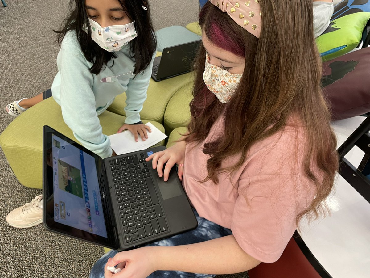 LibMustangs's tweet image. Lots of squeals and sighs from all corners of the @MasonIBPYP lib today as our G5 tried and tried again to accomplish their coding goals. Stay the course, G5 - you’ll get it!  #storyofmason #LISDcodes #hourofcode #1LISD @LeanderISD_Lib