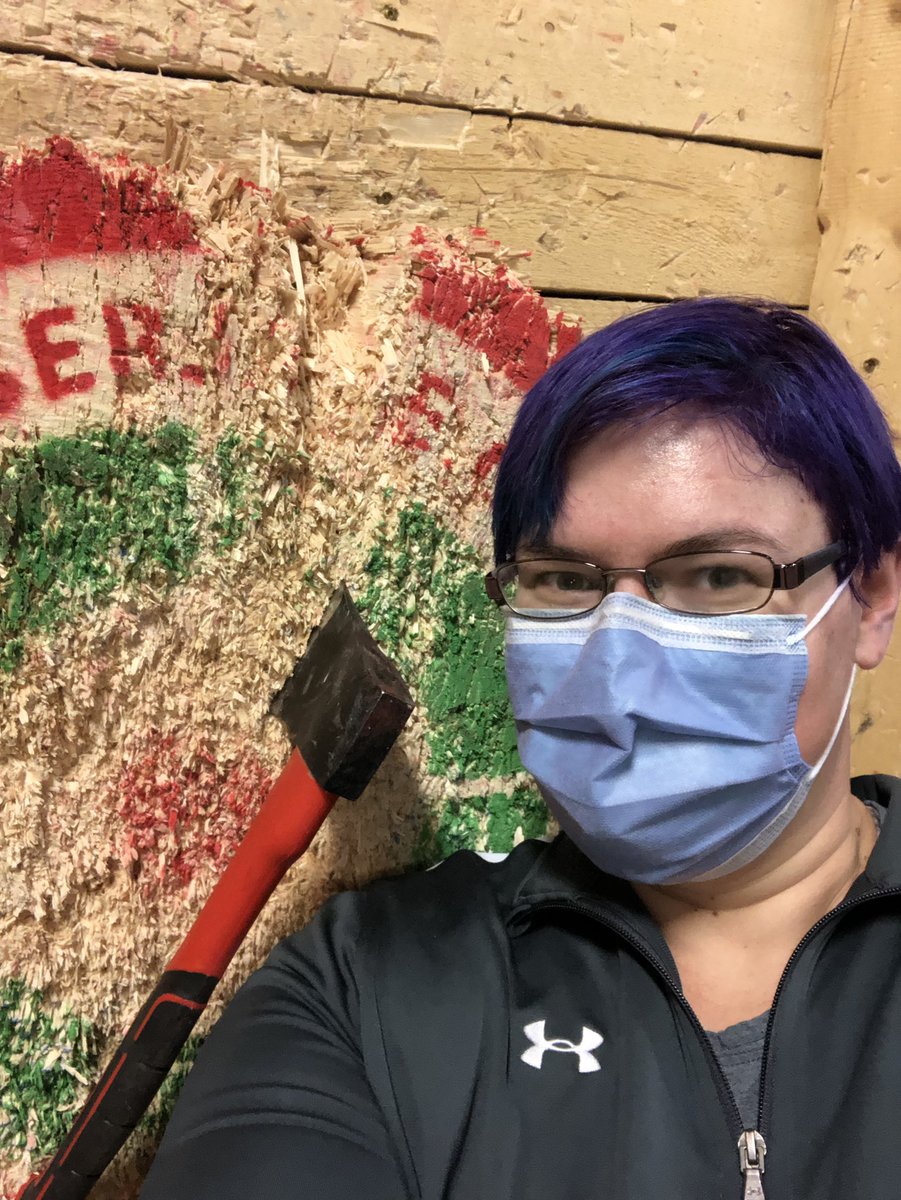 LennaWray's tweet photo. Had a blast throwing axes with some of the @VICTORYcanola crew! https://t.co/IIgyeMlmiL