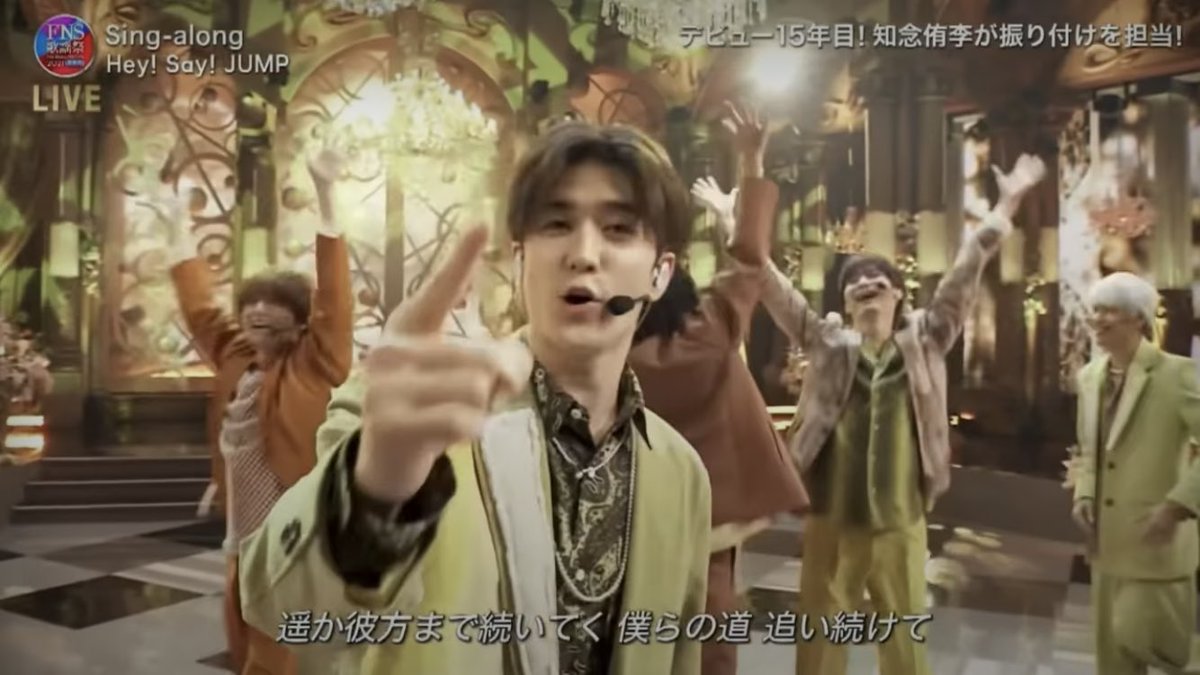 himawari_m118's tweet image. 後ろで楽しそうに回るお兄さん達💙💜💚

今回も平和な輪になるJUMP🕊
💙💜💚💛🧡💖❤️💎

笑顔が可愛い伊野尾ちゃん💙

それぞれ自分の好きなアーティストを観て元気を貰い笑顔になる😊
それでいい🌈🍀👍🐈
ありがとう⭐️JUMP

#HeySɑyJUMP 
#FNS歌謡祭2021