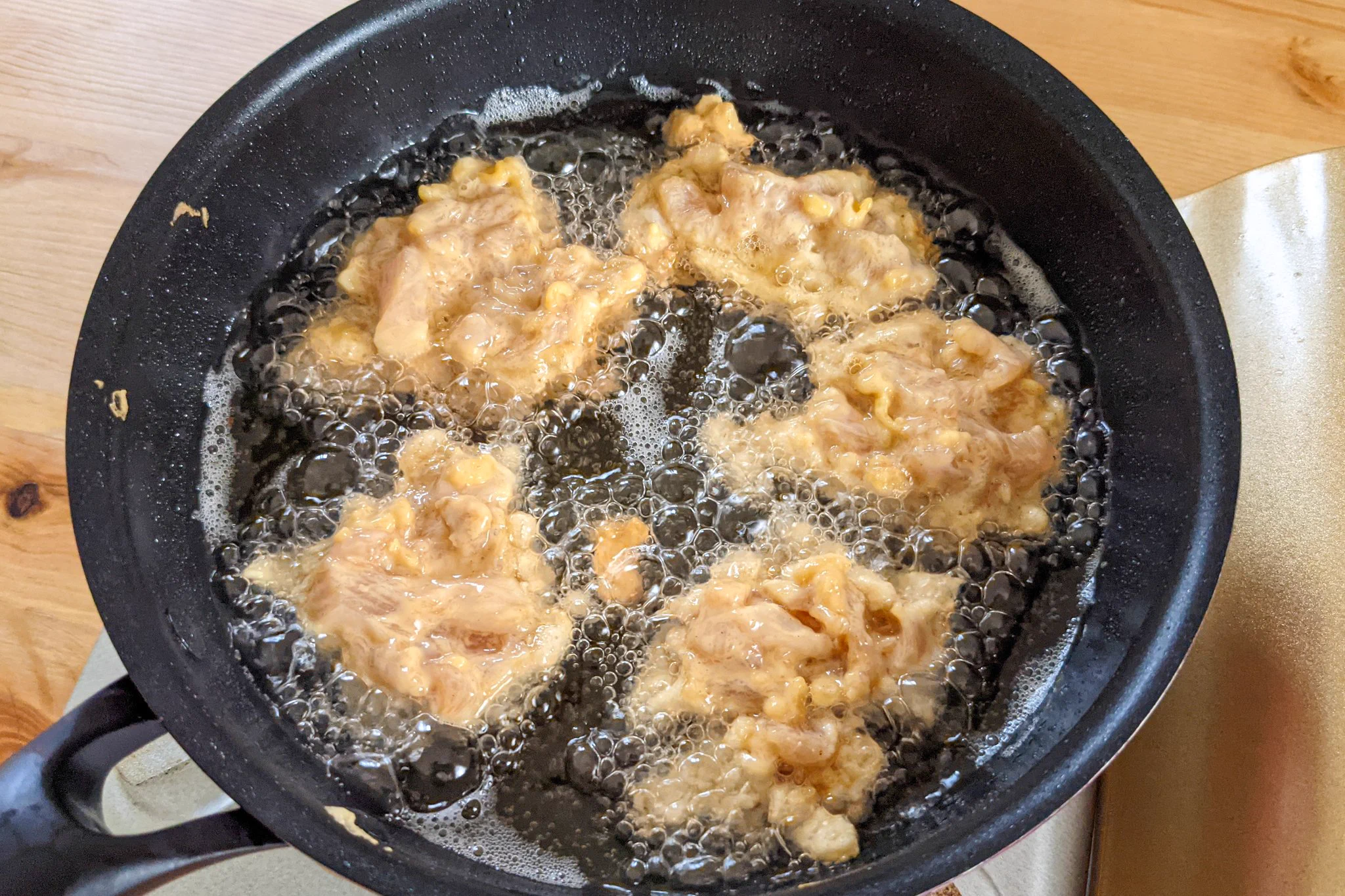 ザックザクの食感で美味しそう！「天かすチキンナゲット」
