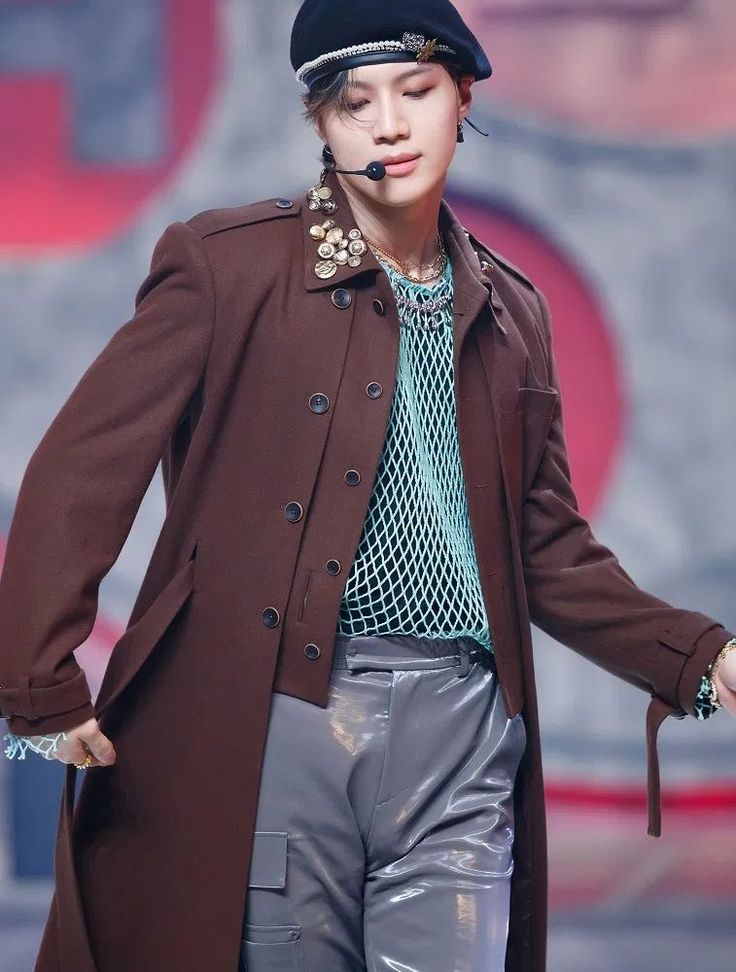 [👔#TaeminFitOfTheDay]

😍Daily appreciation tweet
#TAEMIN [#ADVICE] #태민
<a href="/SHINee/">SHINee</a> <a href="/superm/">SuperM</a>