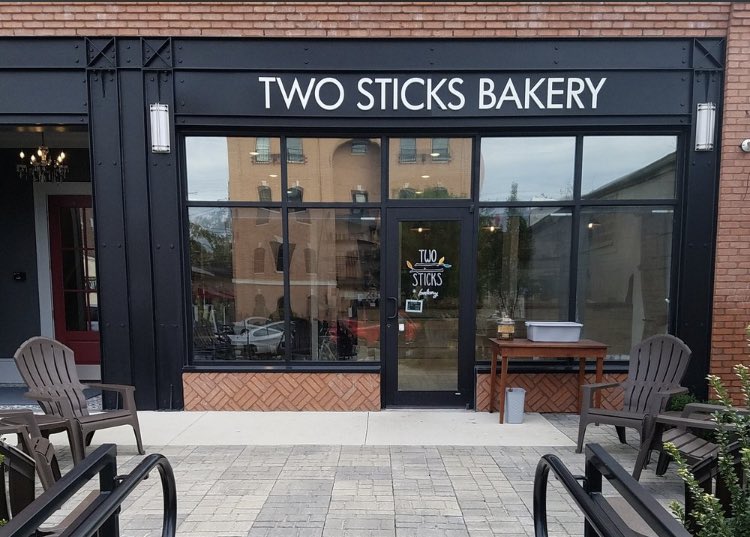 Looks like I have some cupcake “homework” to do. <a href="/VisitBtown/">Visit Bloomington</a> ‘s Two Sticks Bakery made the list as Indiana’s top spot for cupcakes just in time for National Cupcake Day 🧁 Have you been? blog.yelp.com/community/the-… <a href="/VisitIndiana/">Visit Indiana</a> <a href="/YelpIndy/">Yelp Indy</a> <a href="/Yelp/">Yelp</a> <a href="/YelpCleveland/">Yelp Cleveland</a>