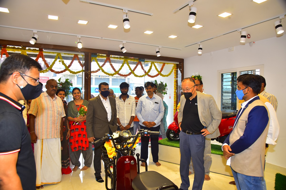 dao_ev's tweet photo. Bhavani EV Motors - An authorized dealer of #DAO Electric Scooters in Ananatapur, Andhra Pradesh

Address:

Bhavani EV Motors,
Survey No.54/1, Plot No.54, 
Papampeta, Andhra Pradesh-515004.
Phone No - 9676561998

For more details, visit the website - https://t.co/FrQMWVFFsq https://t.co/MvpU8ppnvm