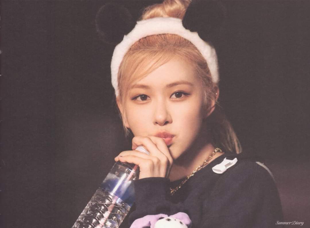 I vote for #MAMAVOTE #rosé 
Ai chưa đủ fl thì chéo với mình nha