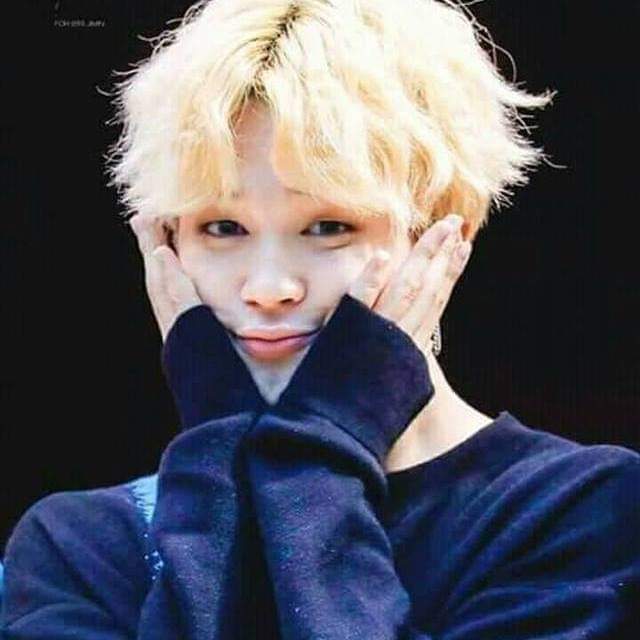 Coco71657249's tweet photo. My lovely Jimin Love you 
#BTS #Jiminie #Jiminiscute 
#BTSJIMIN https://t.co/4qT6hNqTQn