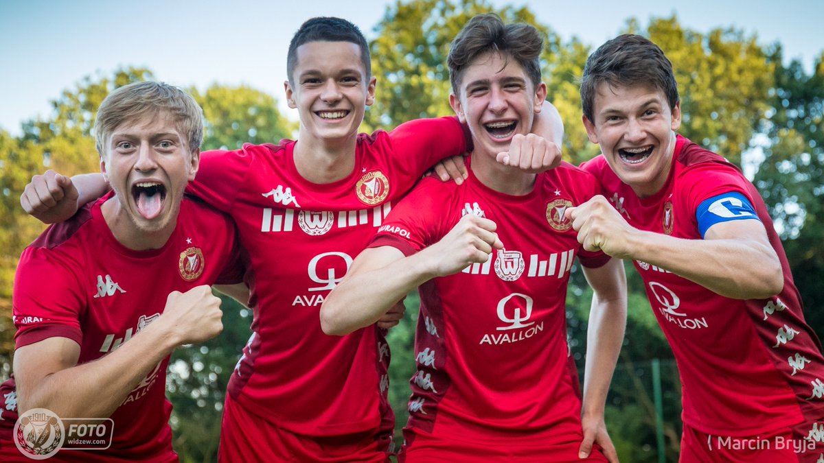 Boyz N da Hood! 👊

#WidzewskaMłodzież rozpoczyna tweetowanie. Pomożecie? 😁