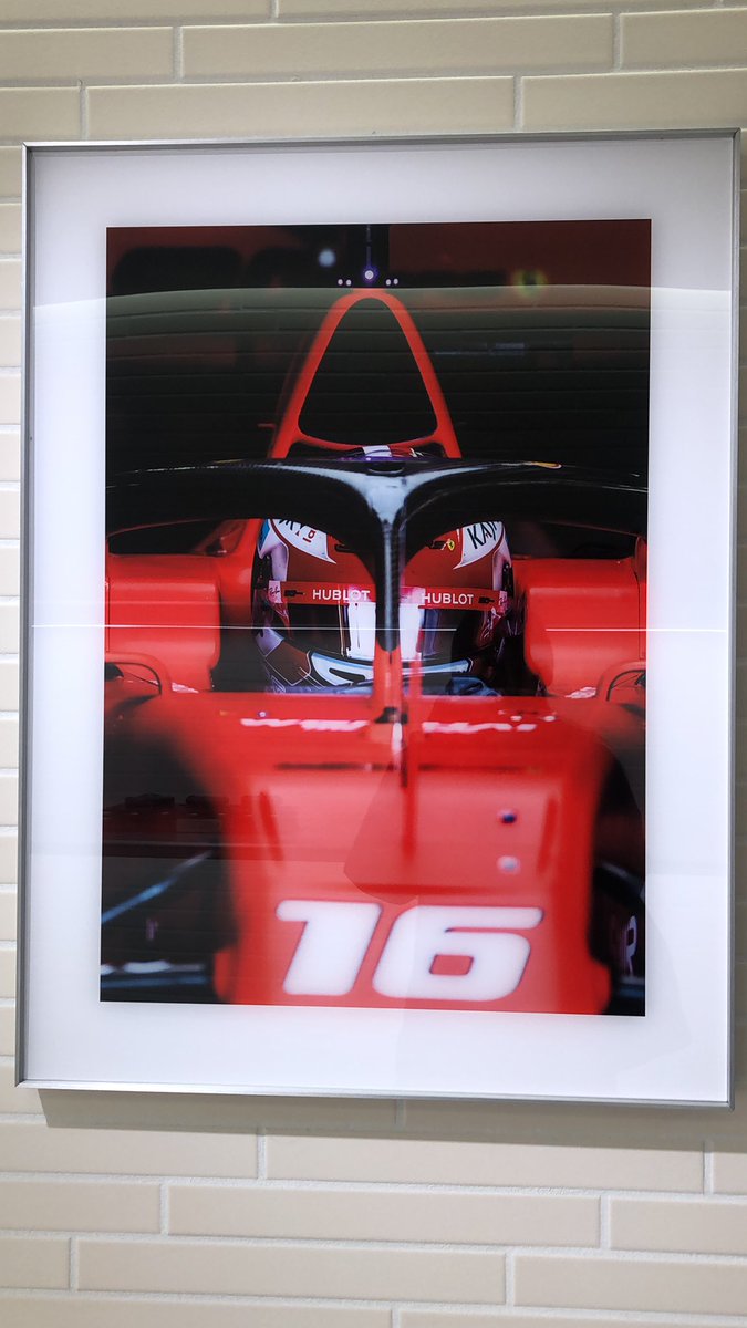 ultimatepaddock's tweet photo. Y os dejamos aquรญ un regalito
And we leave you a present ๐
#AbuDhabiGP #ferrari @ScuderiaFerrari #ferraristore #milano https://t.co/paB4B4YMX0